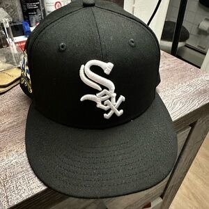 New era white Sox fitted
